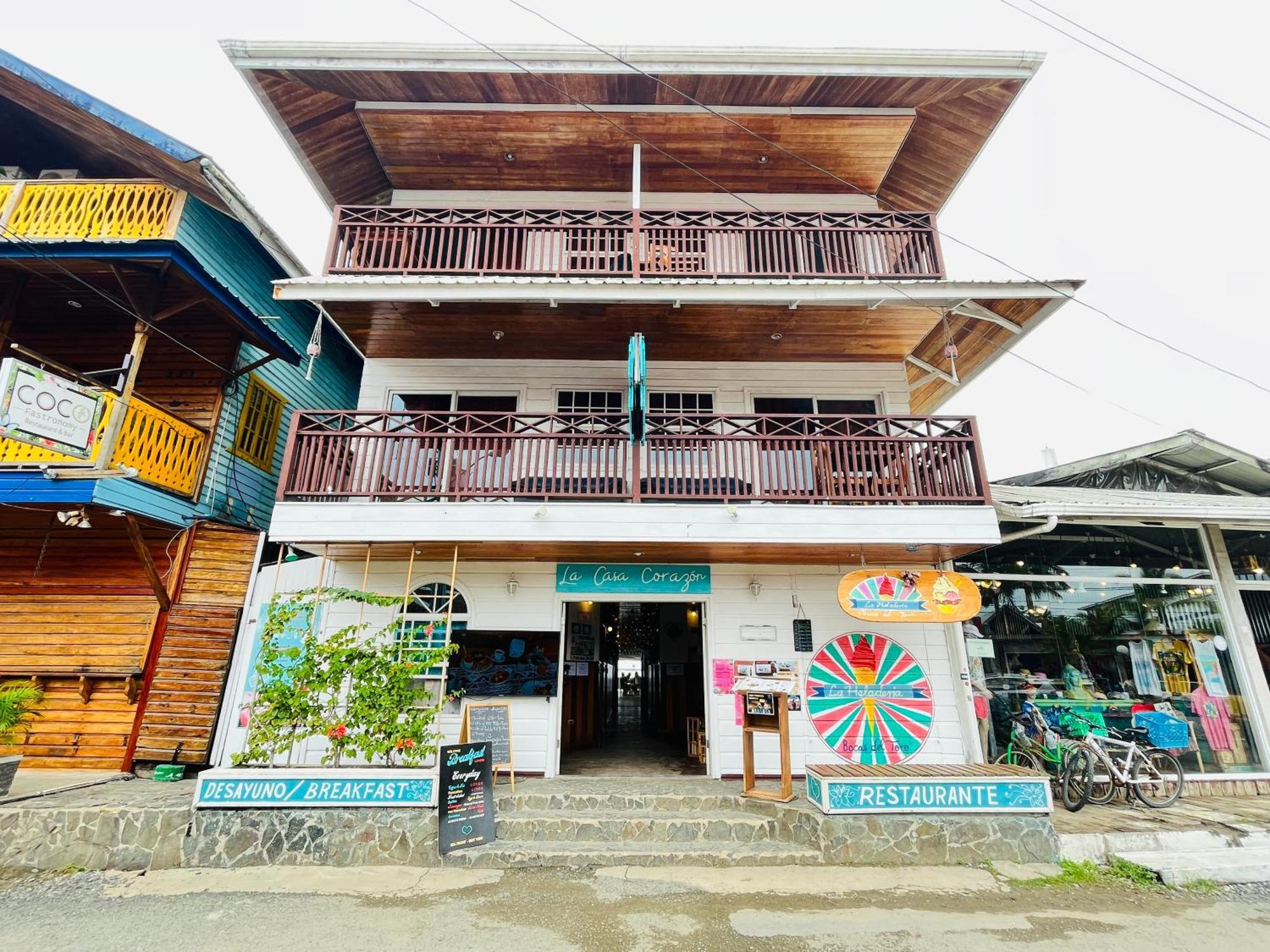 Hotel La Casa Corazón Bocas del Toro Exterior foto